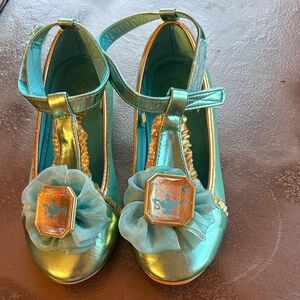 NWOT Retired Disney Princess Jasmine Dress-Up  Shoes Girls  Aladdin Sz: 11/12
